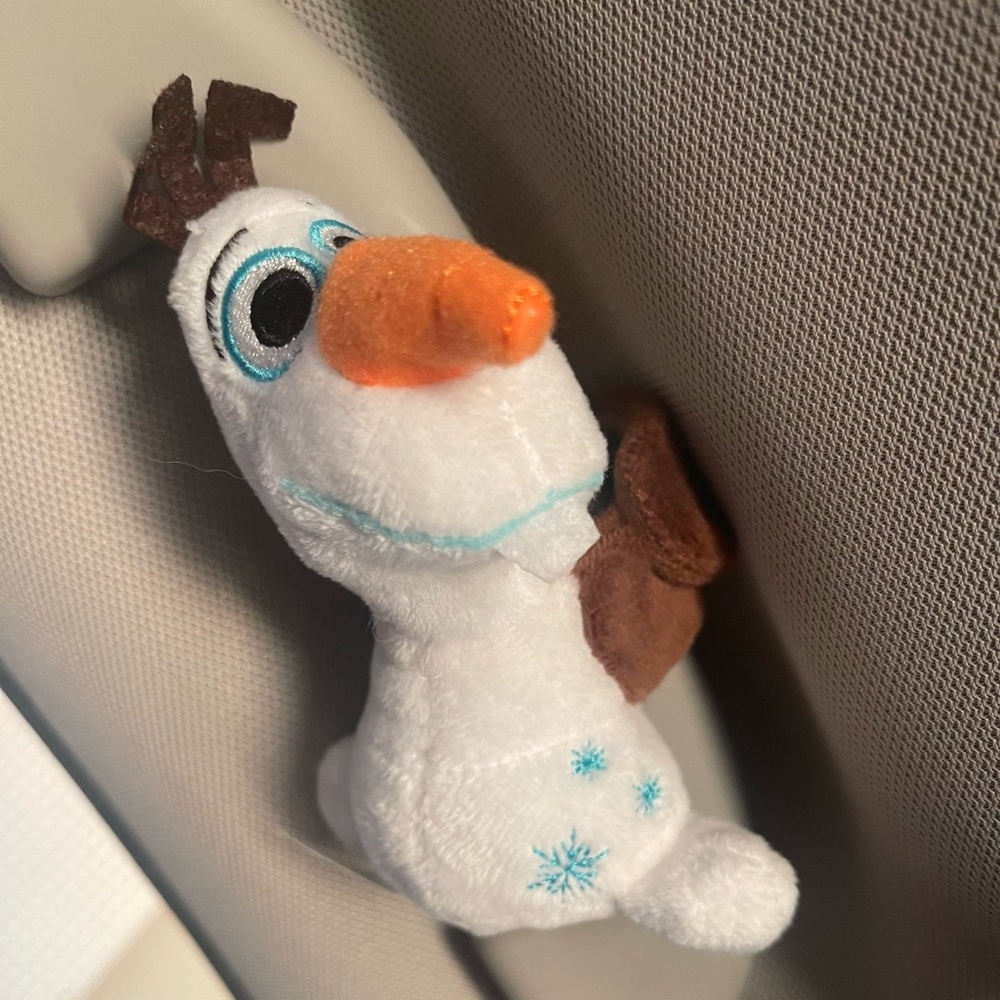 Disney Olaf Cutie Cuff